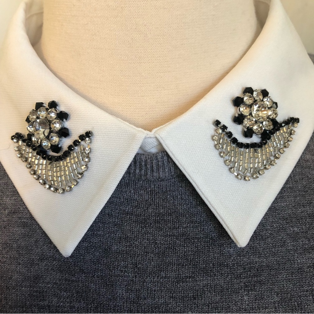 Vila Milano Gray sweater w/embellished beads & rhinestone pt.collar Size Medium - Picture 4 of 9